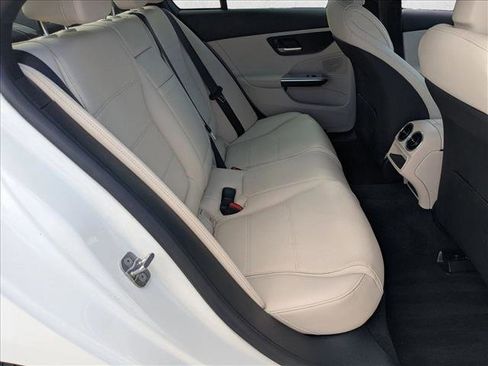 Used 2025 Mercedes-Benz C 300 Sedan image 20
