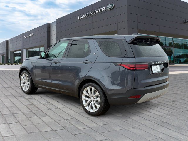 New 2026 Land Rover Discovery S AWD/4WD image 3