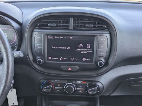 Certified 2024 Kia Soul LX w/ Option Group 015 FWD image 18