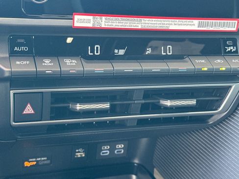 New 2026 Toyota Camry SE FWD image 22