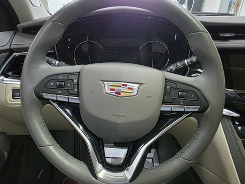 Used 2024 Cadillac XT6 Premium Luxury AWD/4WD image 18