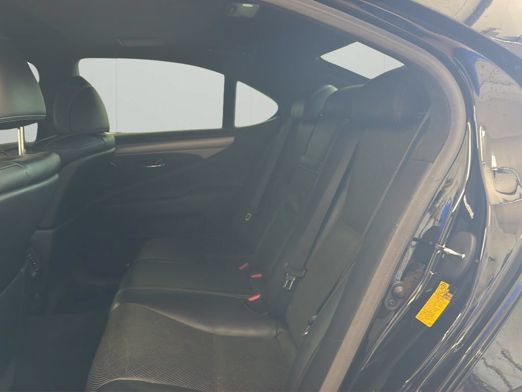 Used 2015 Lexus LS 460 AWD w/ F Sport Package image 18