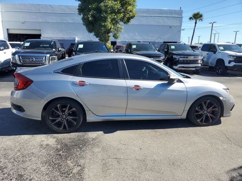 Used 2019 Honda Civic Sport image 6