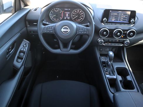 New 2025 Nissan Sentra S image 11