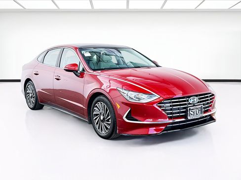 Used 2023 Hyundai Sonata Limited FWD image 3