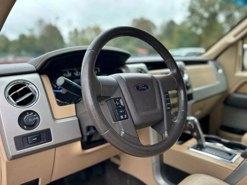 Used 2011 Ford F150 Lariat w/ Lariat Plus Pkg image 12