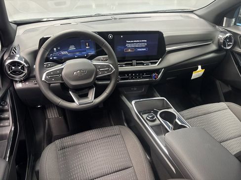 New 2026 Chevrolet Equinox LT w/ Midnight Edition FWD image 20