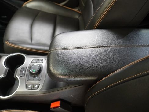 Used 2022 GMC Terrain AT4 w/ Infotainment Package II AWD/4WD image 25