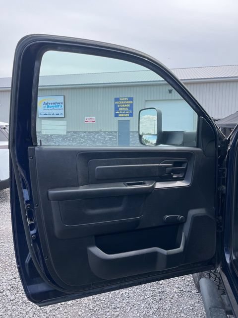 Used 2016 RAM 3500 Tradesman AWD/4WD image 27