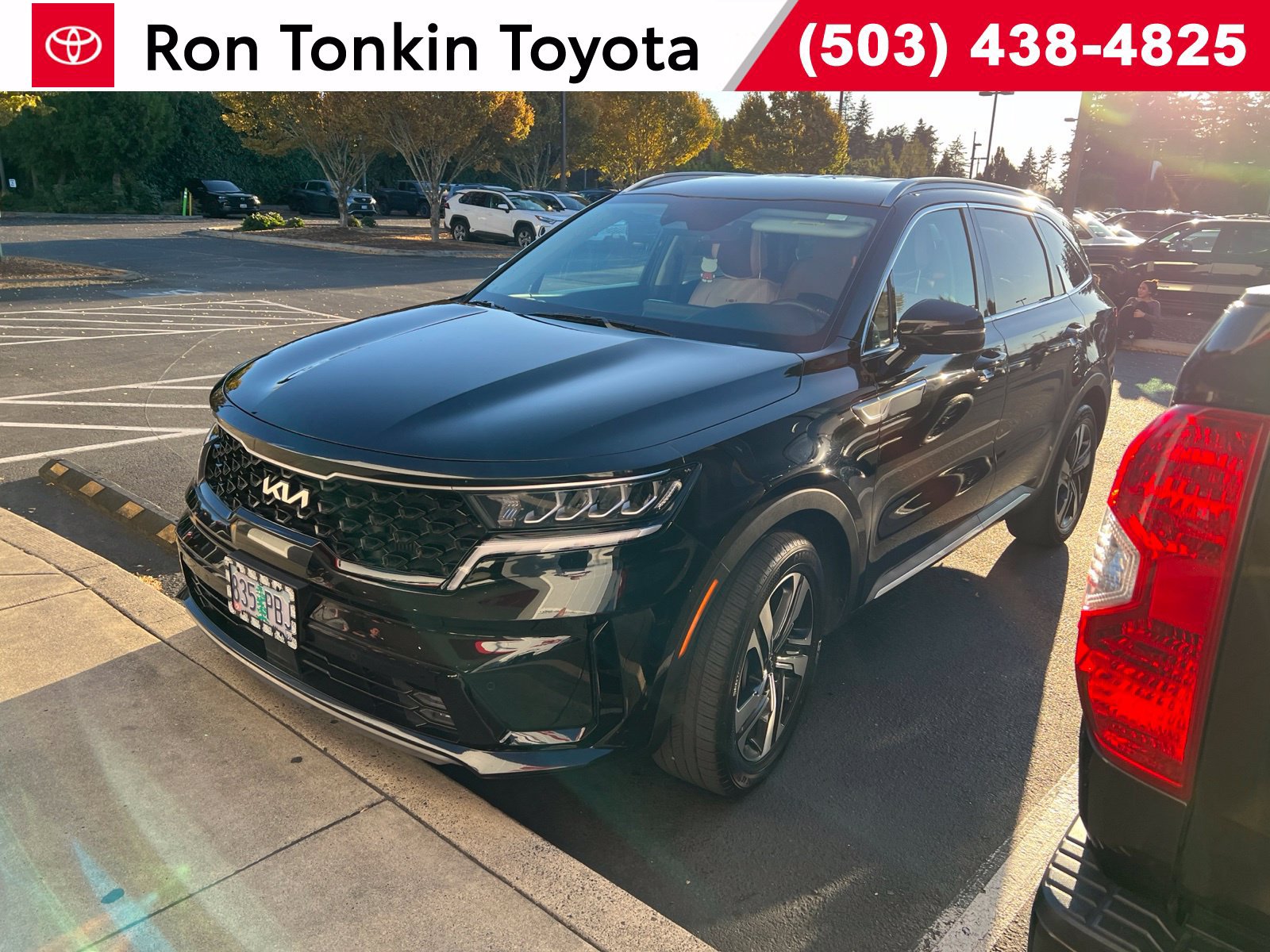 Used 2023 Kia Sorento EX AWD/4WD image 1