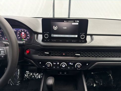 Used 2023 Honda Accord EX image 29