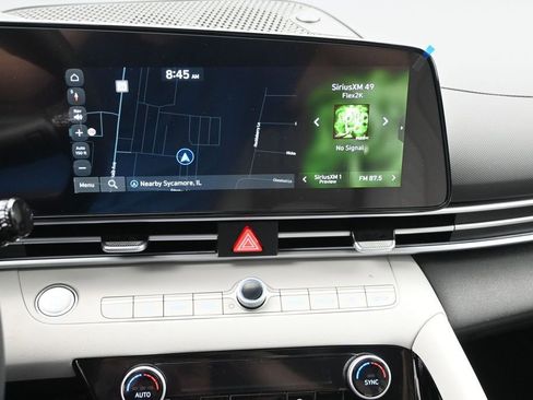 New 2026 Hyundai Elantra Limited FWD image 16