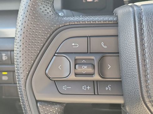 New 2025 Toyota Tacoma SR5 image 33