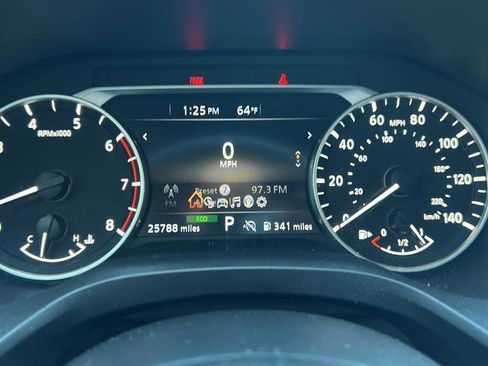 Used 2023 Nissan Rogue SV image 22