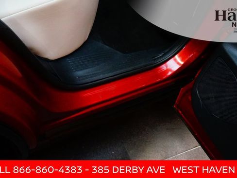 Certified 2024 Nissan Rogue SV w/ SV Premium Package AWD/4WD image 49