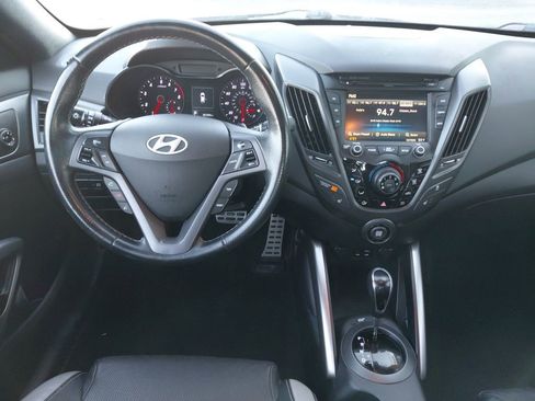 Used 2016 Hyundai Veloster Turbo image 28
