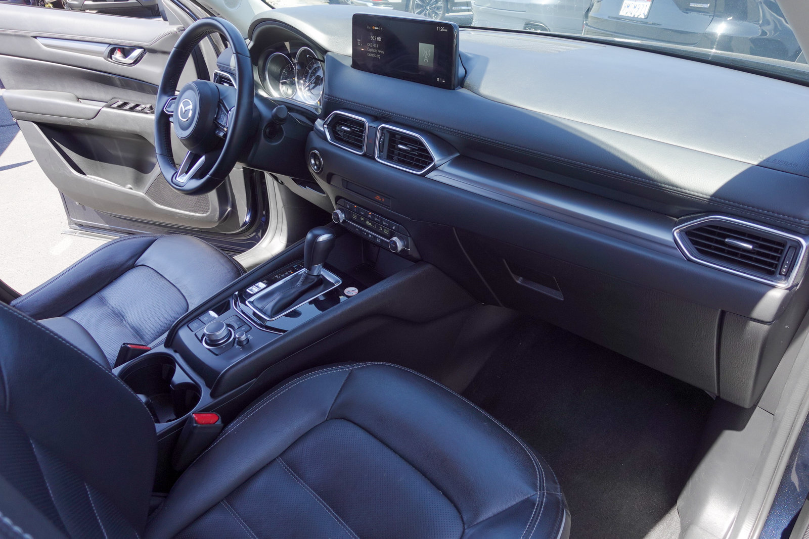 Certified 2025 MAZDA CX-5 AWD 2.5 S w/ Preferred Package image 13