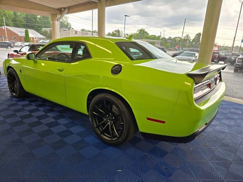Used 2023 Dodge Challenger SRT Hellcat image 4