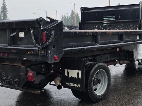 Used 2022 Ford F550 4x4 Crew Cab Super Duty image 6