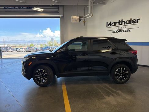 Used 2025 Chevrolet TrailBlazer LT AWD/4WD image 8