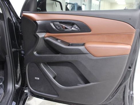 Used 2019 Chevrolet Traverse High Country w/ LPO, Cargo Package image 28