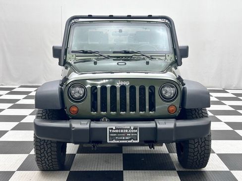 Used 2009 Jeep Wrangler X AWD/4WD image 3