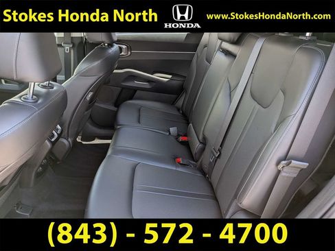 Used 2021 Kia Sorento S FWD image 16