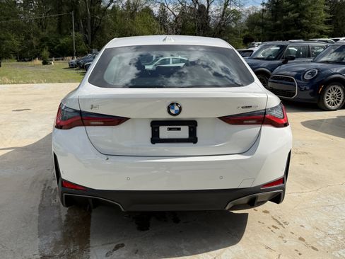 New 2026 BMW i4 xDrive40i w/ Premium Package AWD/4WD image 5