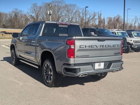 Used 2024 Chevrolet Silverado 1500 High Country w/ Max Trailering Package image 3