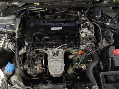 Used 2017 Honda Accord Sport image 30