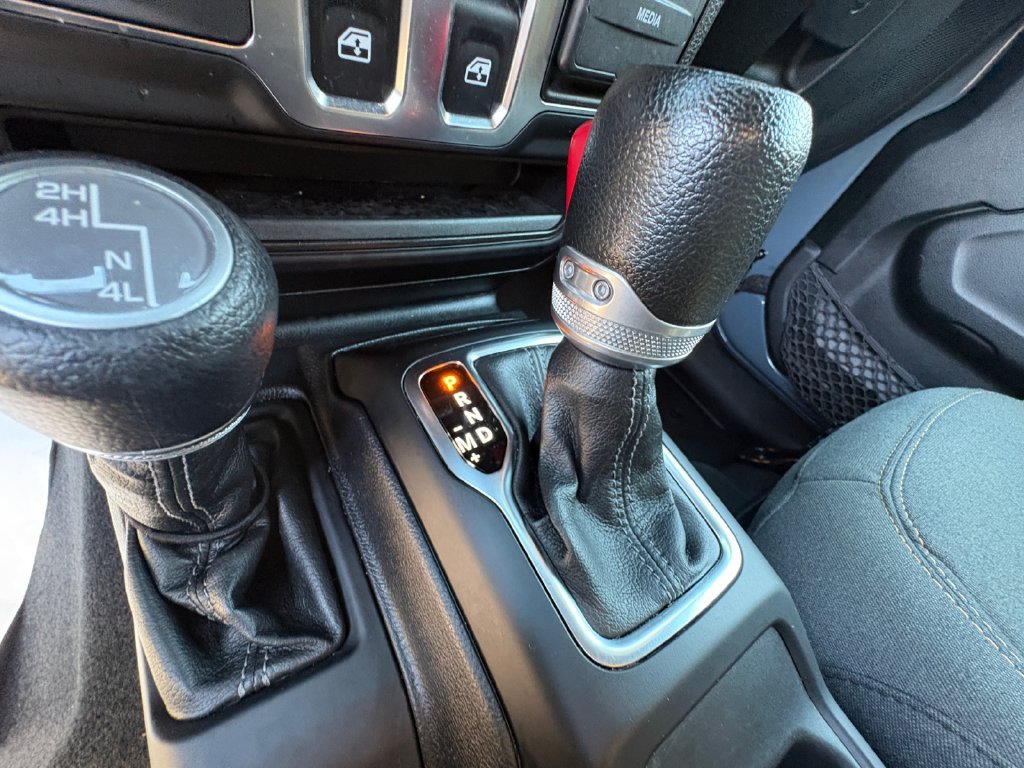 Certified 2024 Jeep Wrangler Sport AWD/4WD image 23