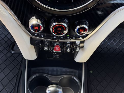 Used 2024 MINI Cooper Countryman S w/ Premium Package image 22