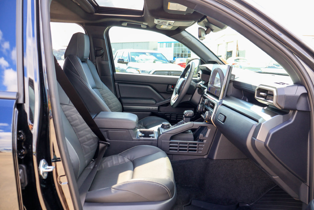 Used 2026 Toyota 4Runner TRD Off-Road Premium AWD/4WD image 10