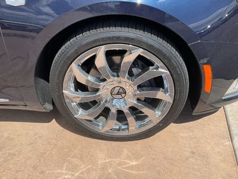 Used 2019 Cadillac XTS Luxury FWD image 10