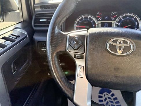 Used 2017 Toyota 4Runner SR5 image 20