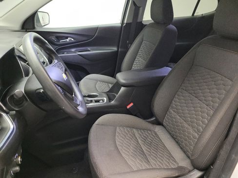 Used 2018 Chevrolet Equinox LT FWD image 17