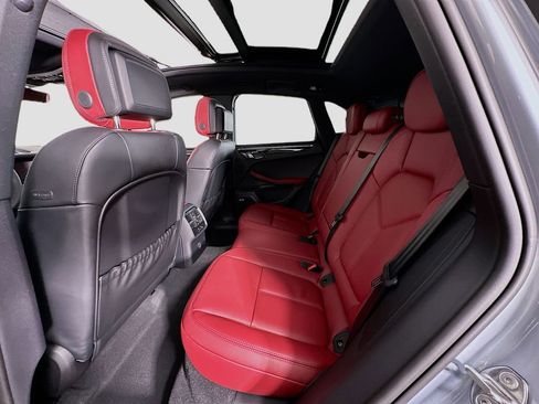 New 2026 Porsche Macan image 24