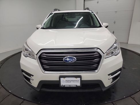 Used 2021 Subaru Ascent Limited w/ Technology Package AWD/4WD image 2