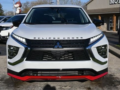 Used 2024 Mitsubishi Eclipse Cross AWD image 2