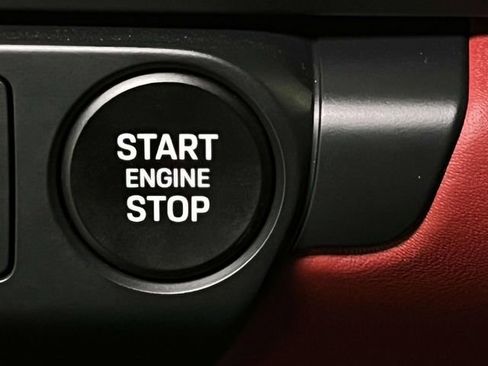 Certified 2025 Porsche 911 Carrera RWD image 45