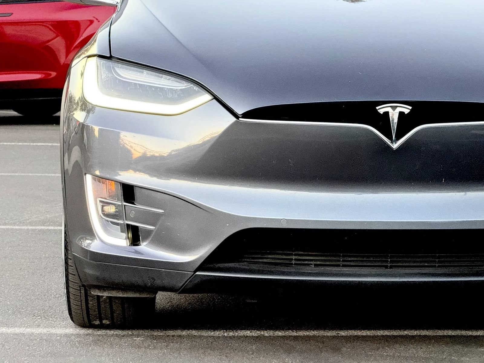 Used 2019 Tesla Model X 75D AWD/4WD image 9