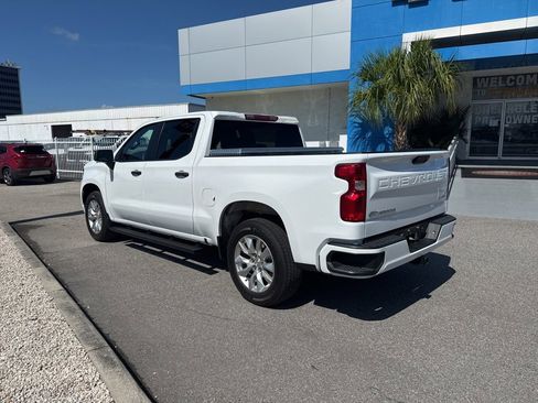 Used 2024 Chevrolet Silverado 1500 Custom RWD image 3