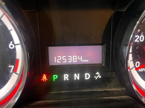 Used 2015 Dodge Grand Caravan SE w/ Quick Order Package 29E SE image 9