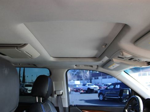 Used 2017 Cadillac Escalade ESV Premium Luxury w/ LPO, Radiant Package image 16