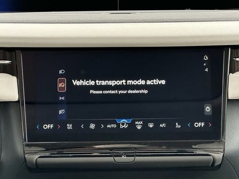 New 2026 Lincoln Navigator L Reserve AWD/4WD image 13