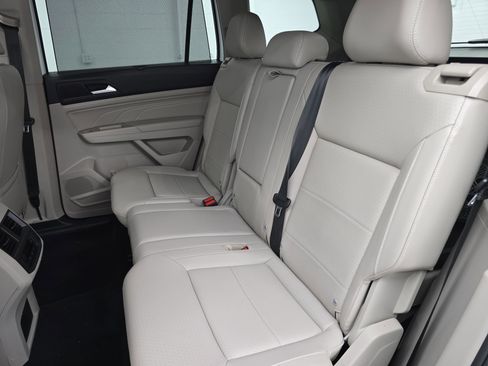 Used 2022 Volkswagen Atlas SE image 15