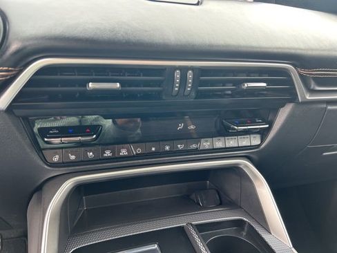 Used 2024 MAZDA CX-90 Plug-In Hybrid w/ Premium Plus image 20