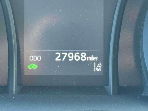 Used 2023 Toyota Camry LE image 25