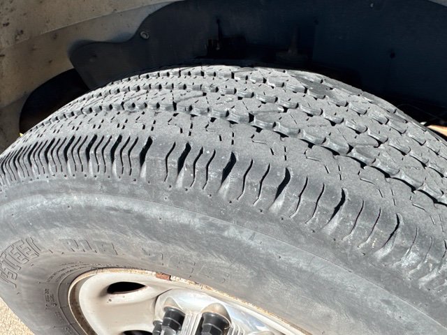 Used 2019 Chevrolet Express 3500 LT w/ LT Preferred Equipment Group RWD image 8