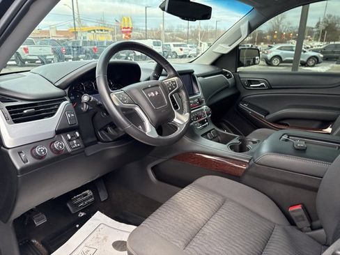Used 2016 GMC Yukon SLE w/ HD Trailering Package image 17